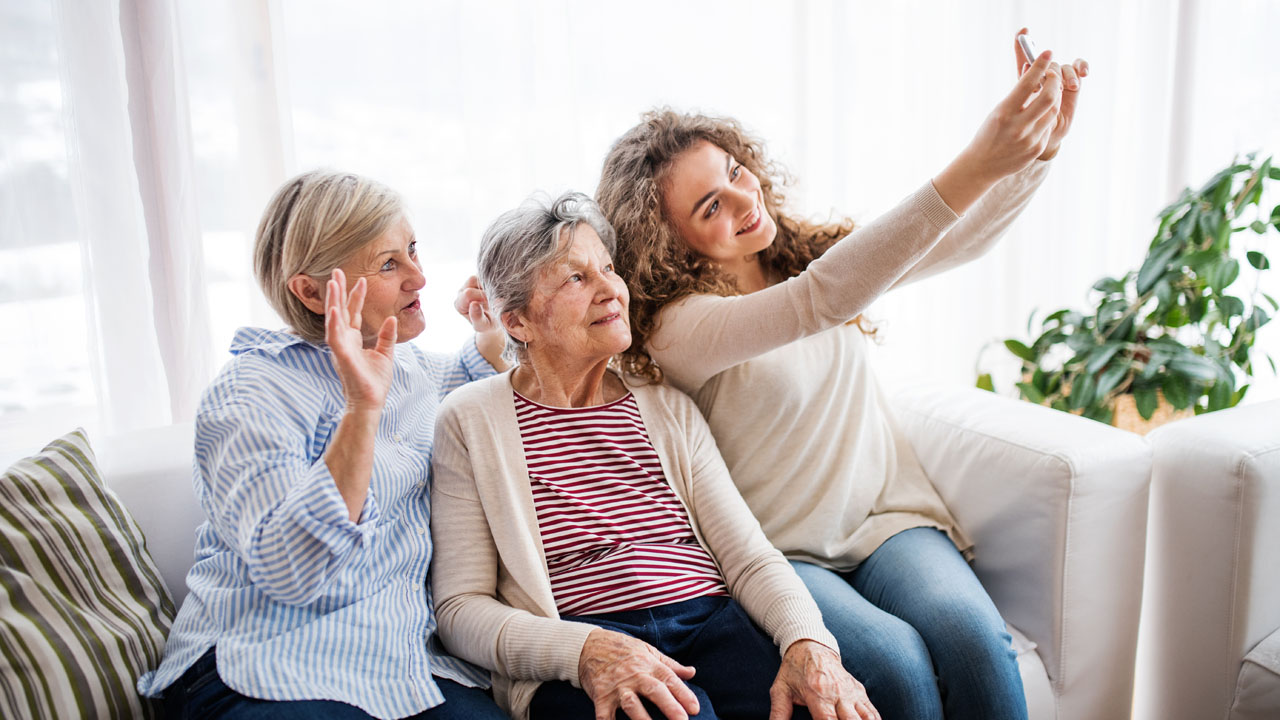 Financial planning for widows and divorced women